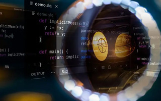 泰州 ,php声明和调用变量的符号是什么？